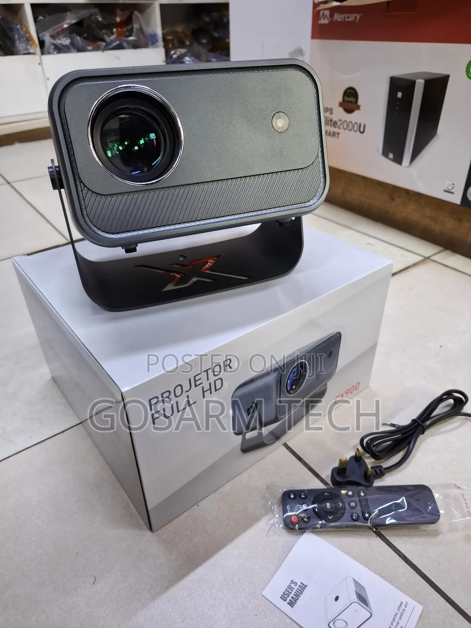 CY900 HD Smart Android Projector With Wifi and Youtube