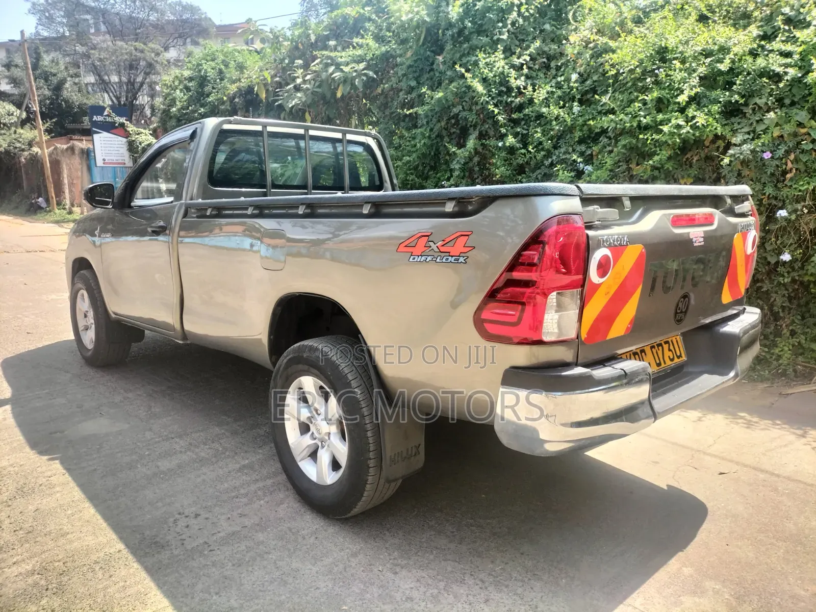 Toyota Hilux 2021 Gray