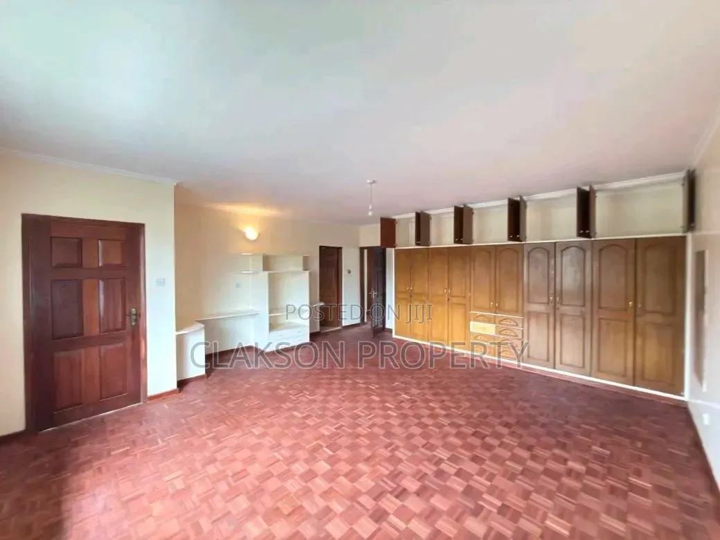 4bdrm Townhouse / Terrace in Lavington, Valley Arcade for rent