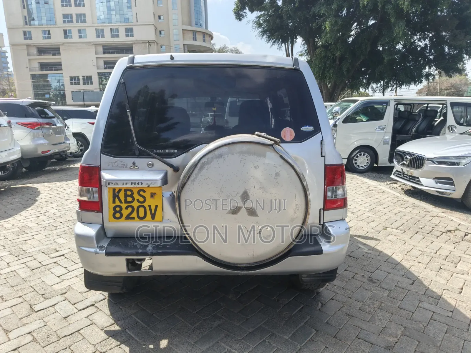 Mitsubishi Pajero 2006 Silver