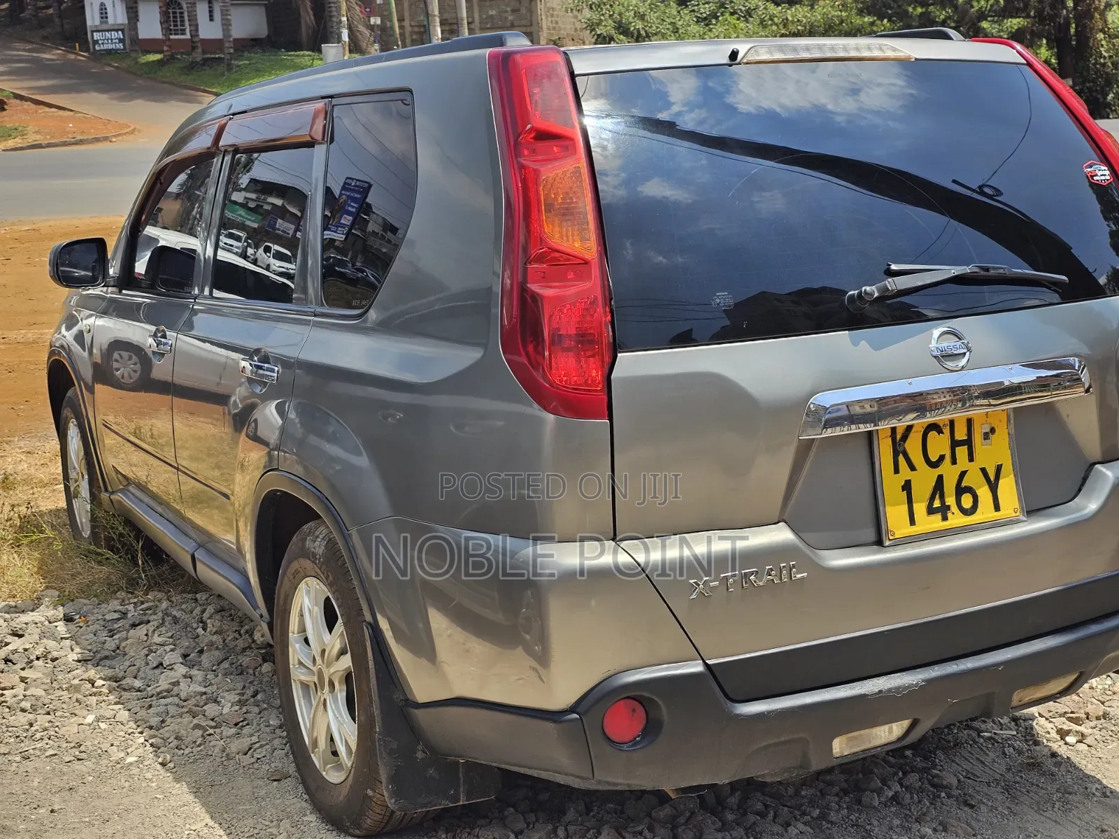 Nissan X-Trail 2010 Silver