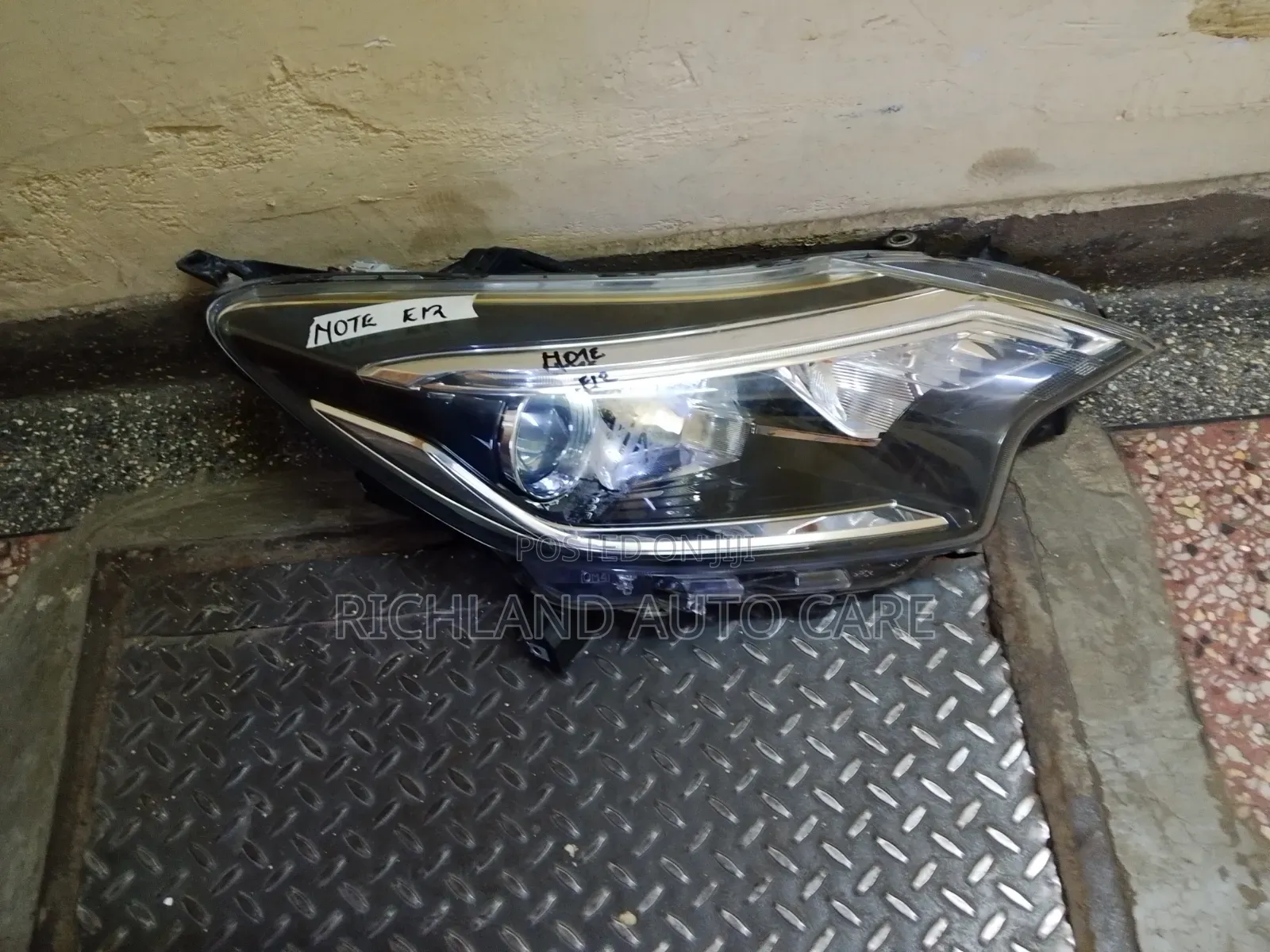 Headlamp Nissan Note Letter D Ichikoh 1934 Non Xenon