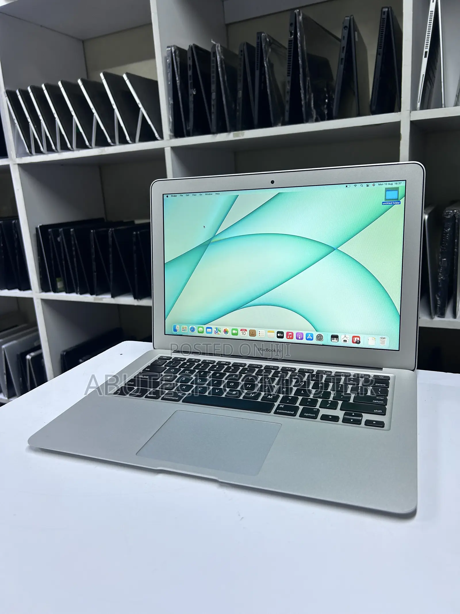 Laptop Apple MacBook Air 4GB Intel Core i7 SSD 512GB