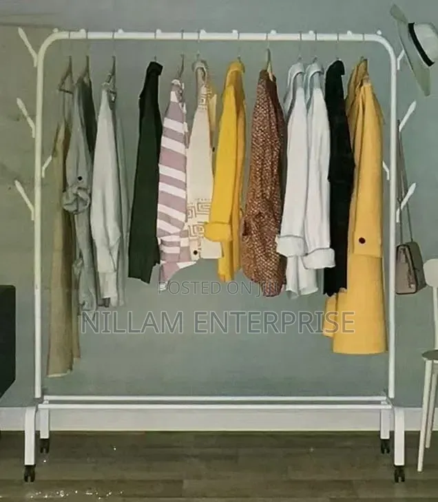 Single Pole Clothes Rack With Hooks and Wheels