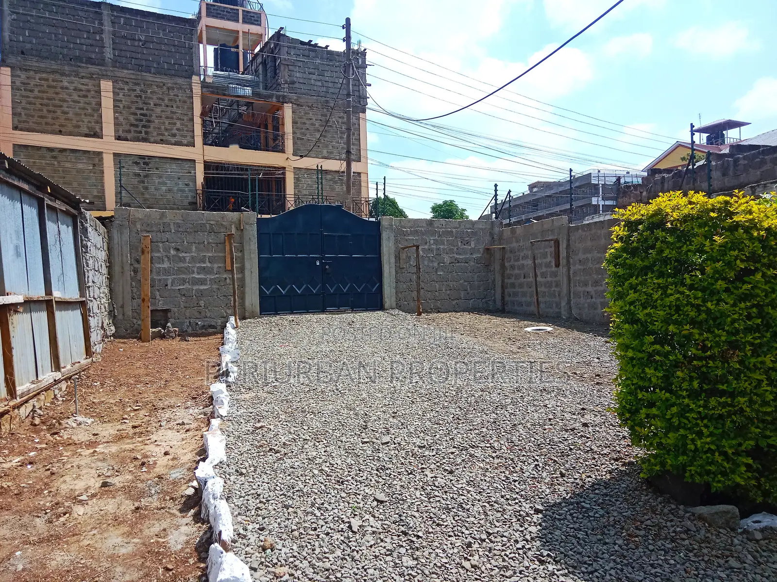 3bdrm Bungalow in Maandazi Road, NkaiMurunya for rent