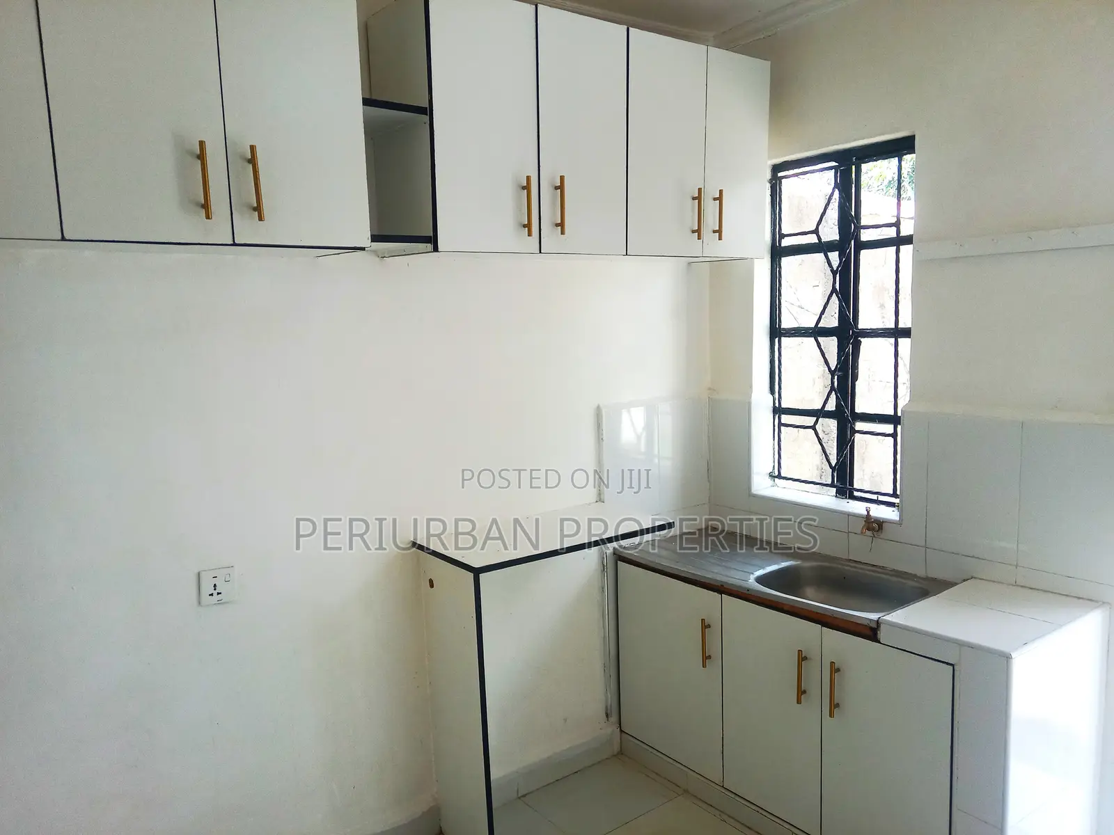 3bdrm Bungalow in Maandazi Road, NkaiMurunya for rent