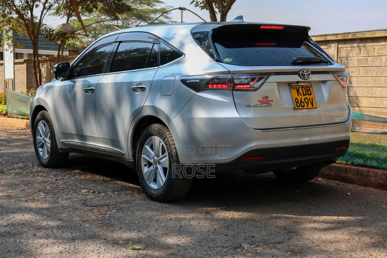 Toyota Harrier 2014 Silver