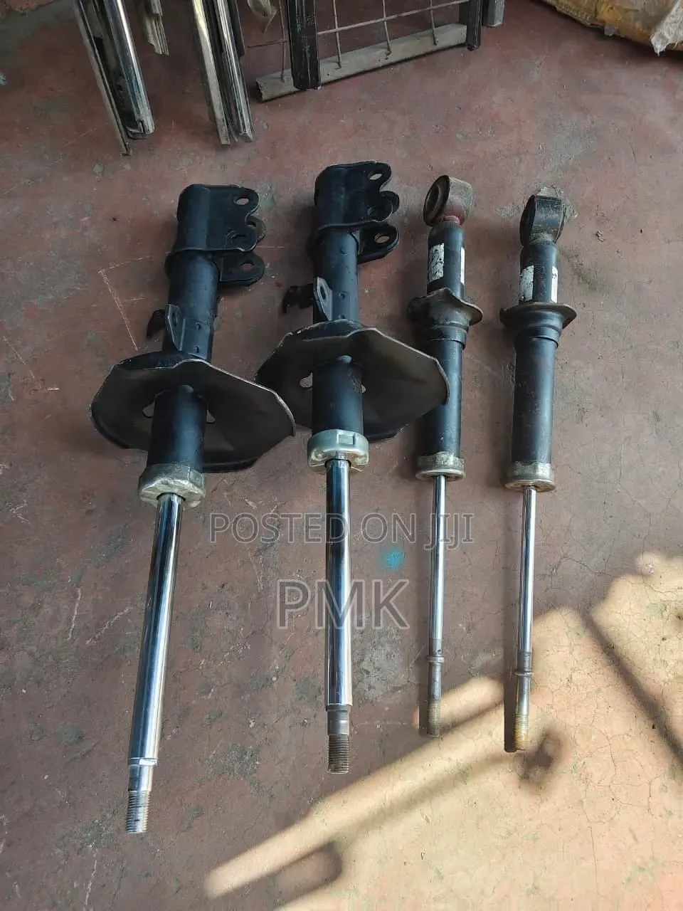 Toyota Fielder/Nze Shocks