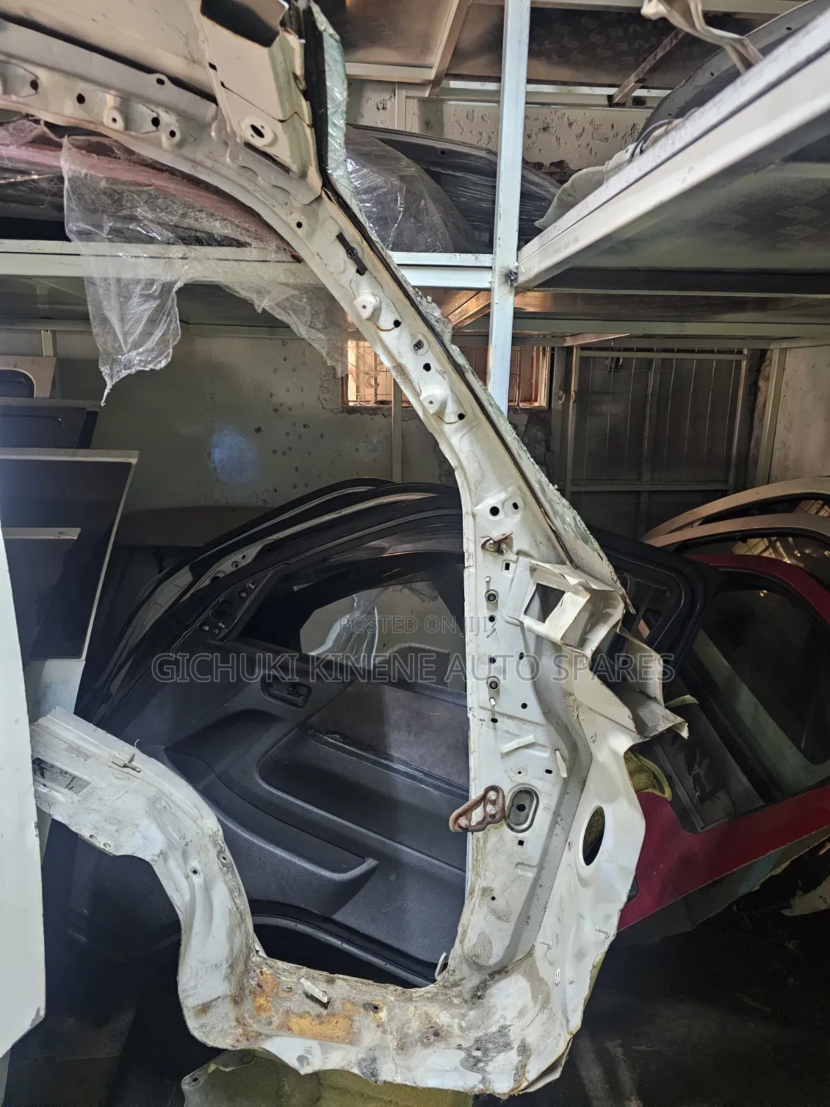 7L Pillars Toyota Hiace