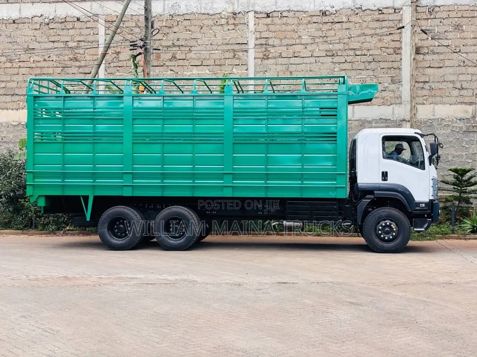 FVZ (Isuzu) Lorry
