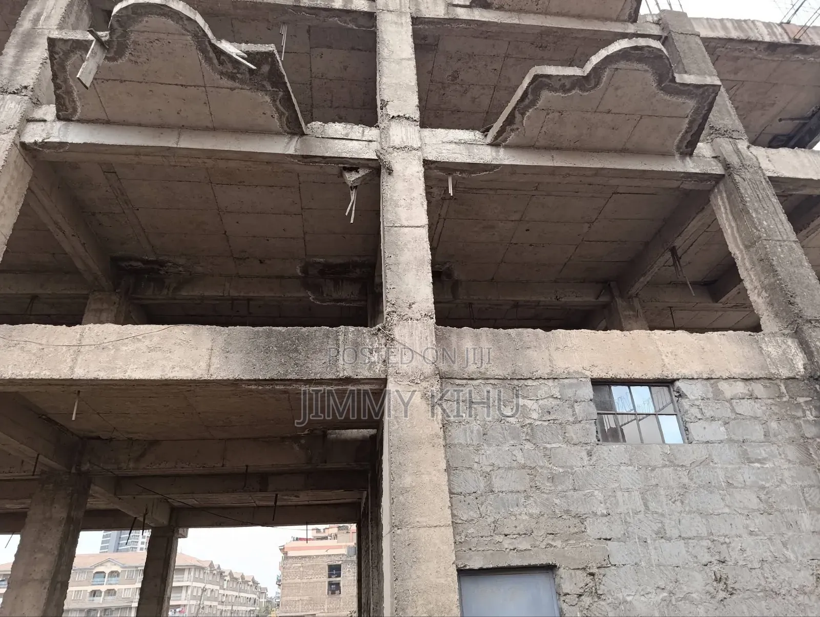20bdrm Apartment in Dagoretti for sale