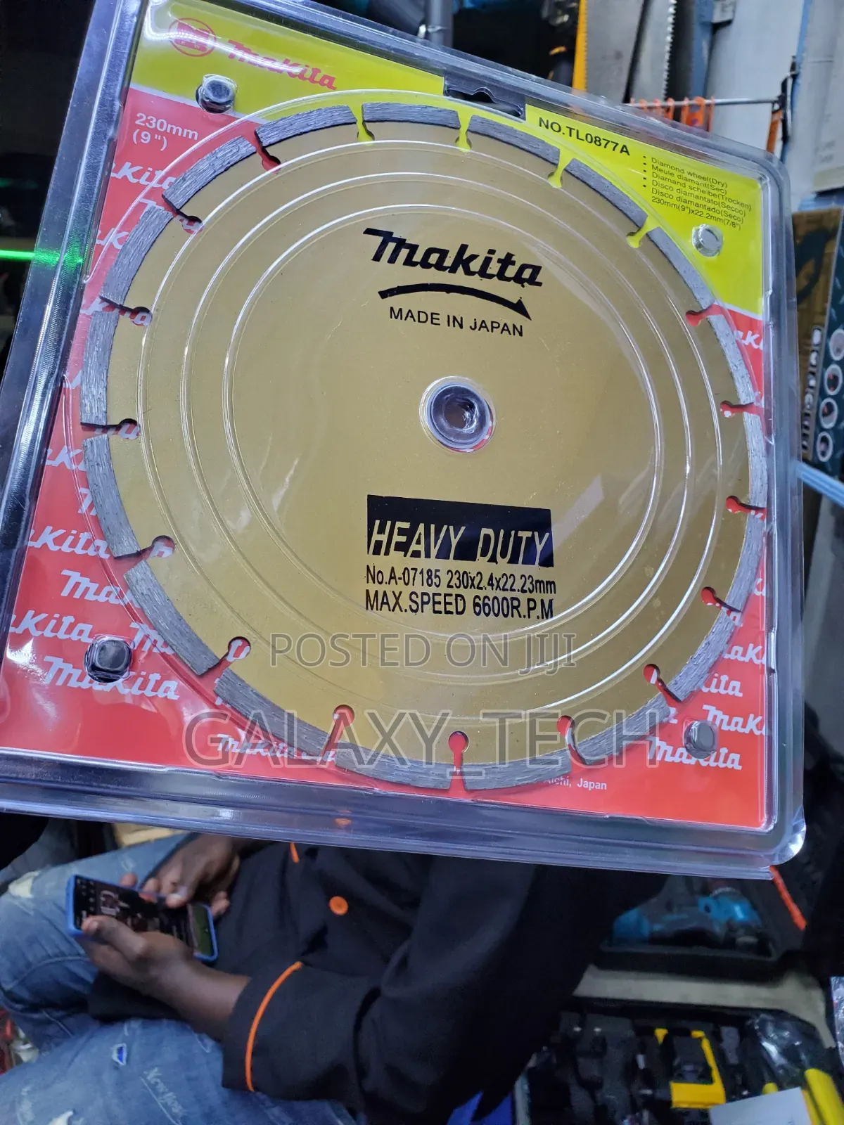 Makita Diamond Cutting Disc 9"