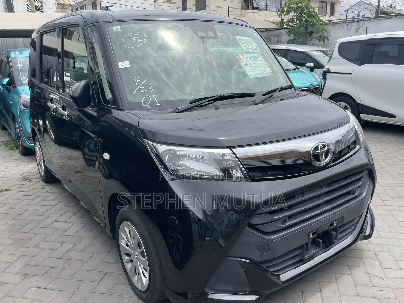 Toyota Tank 1.0 FWD 2019 Black
