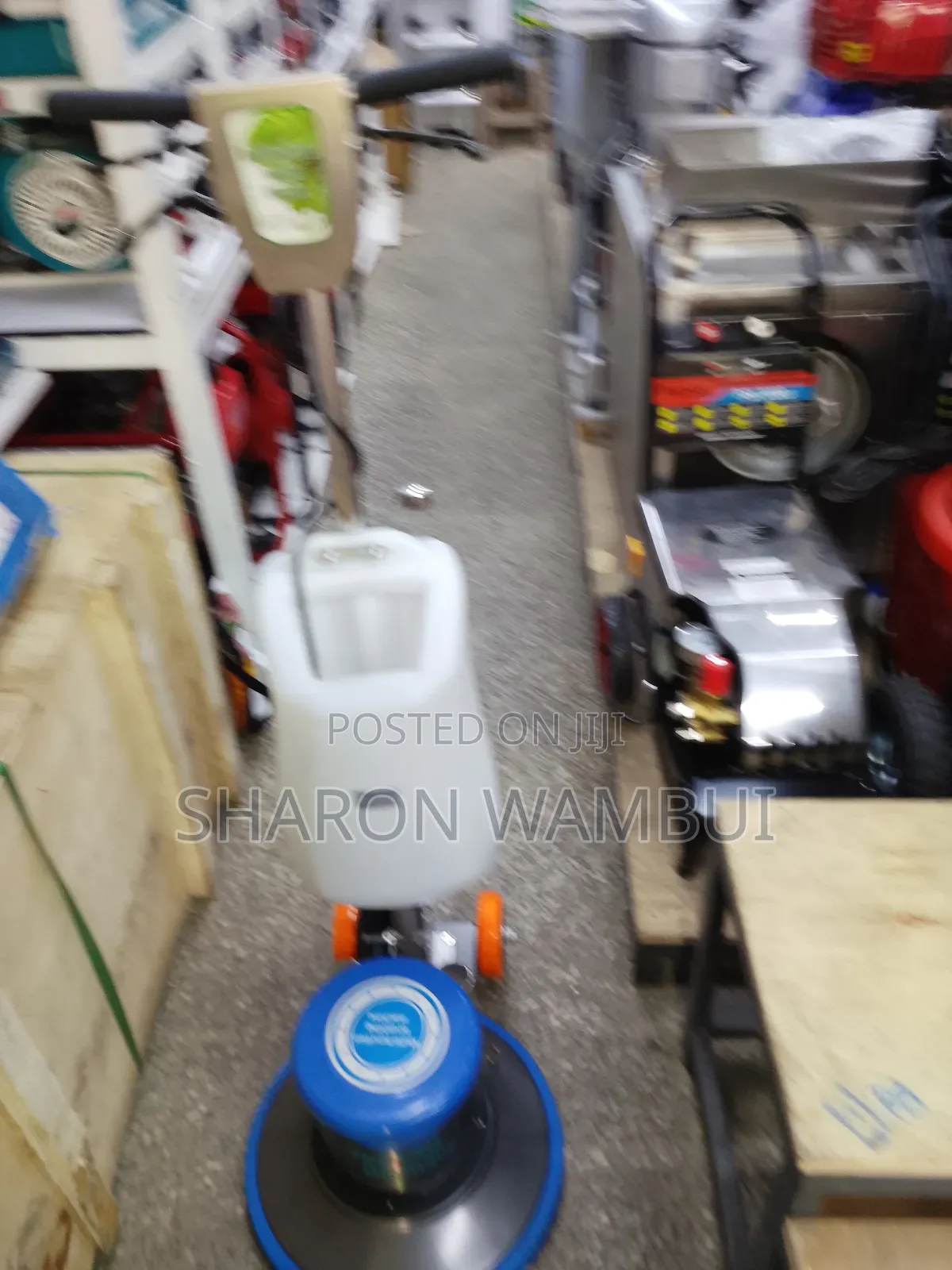 Commercial Floor Scrubber Machine/Quality Floor Scrubber Machine