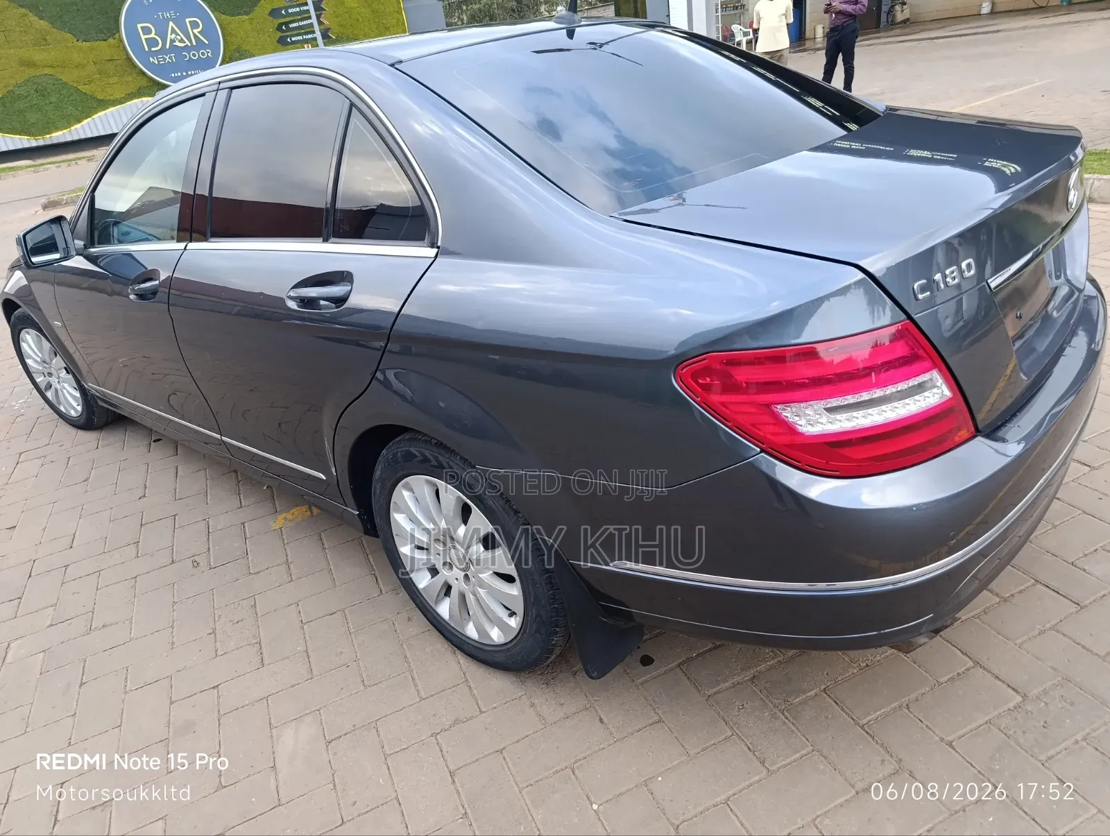 Mercedes-Benz C180 2010 Gray