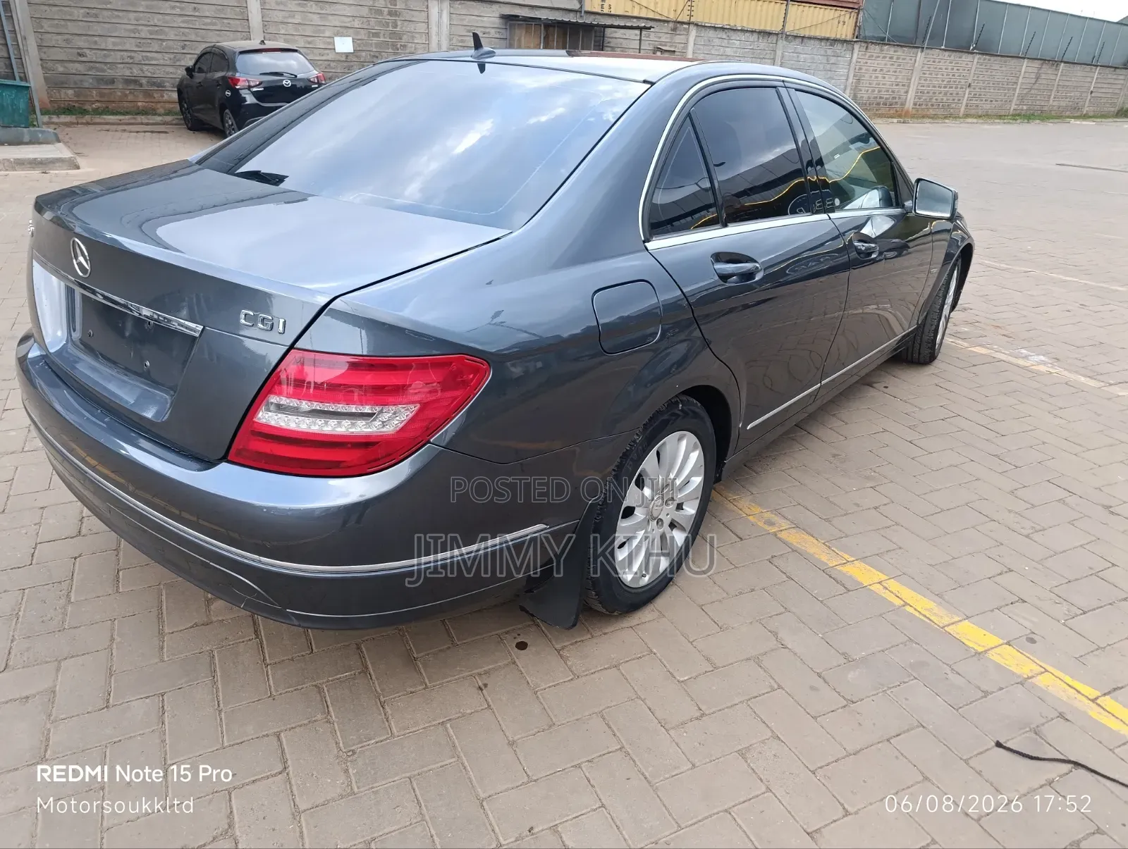 Mercedes-Benz C180 2010 Gray