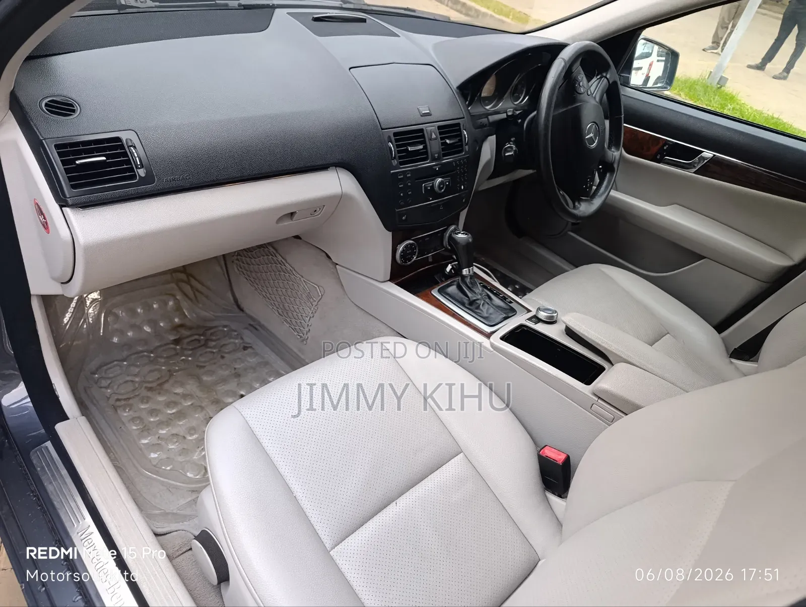 Mercedes-Benz C180 2010 Gray