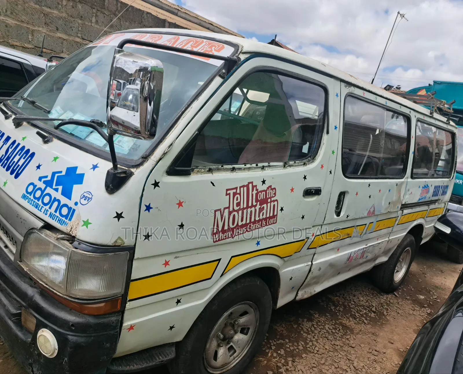 Toyota HiAce 2004 White