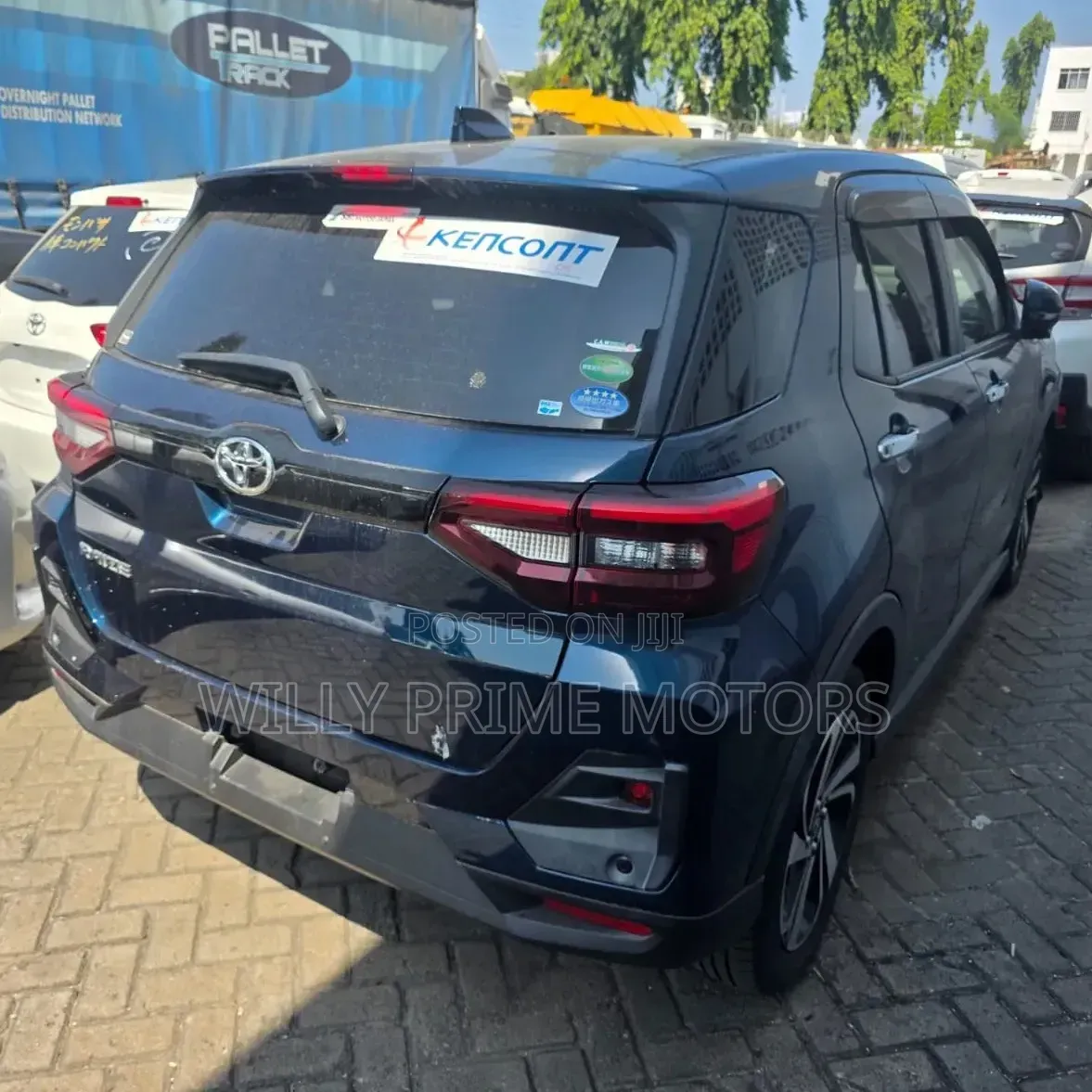 Toyota Raize 2020 Blue