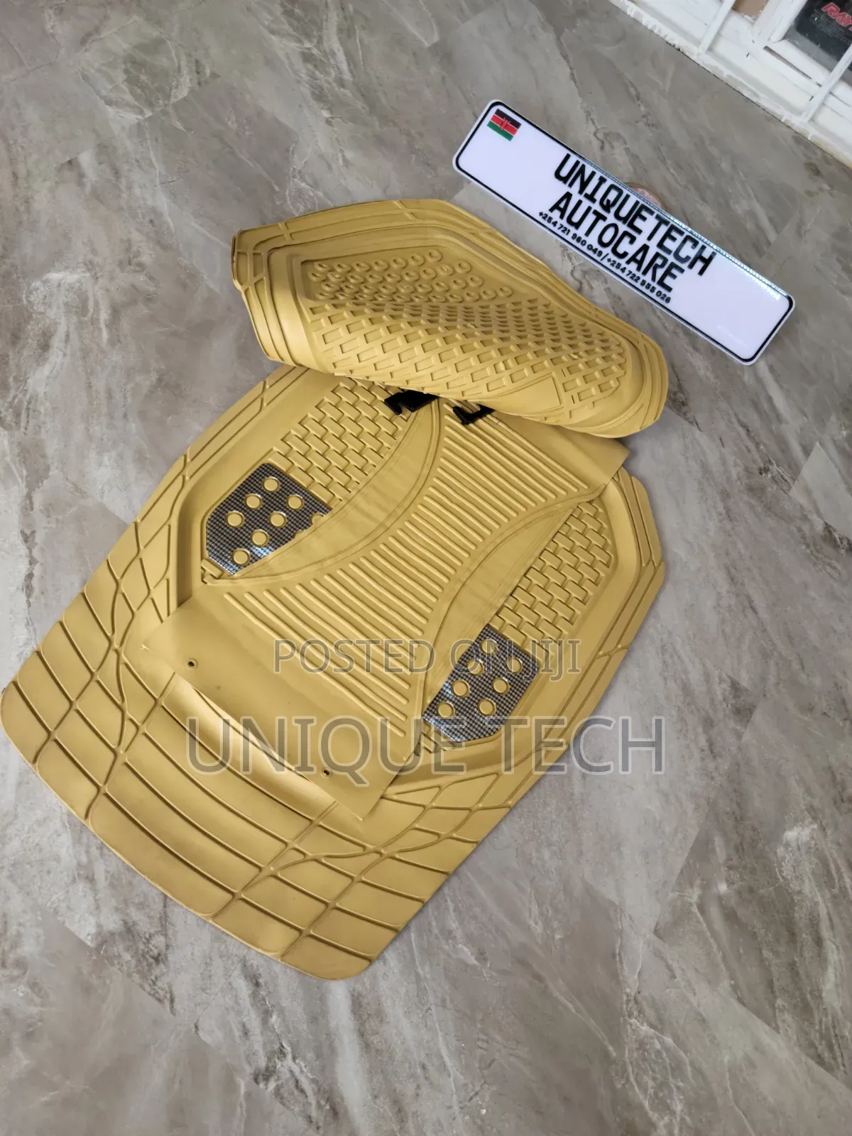 5 Piece Vehicle Floor Mats Silver Patch Car Mats