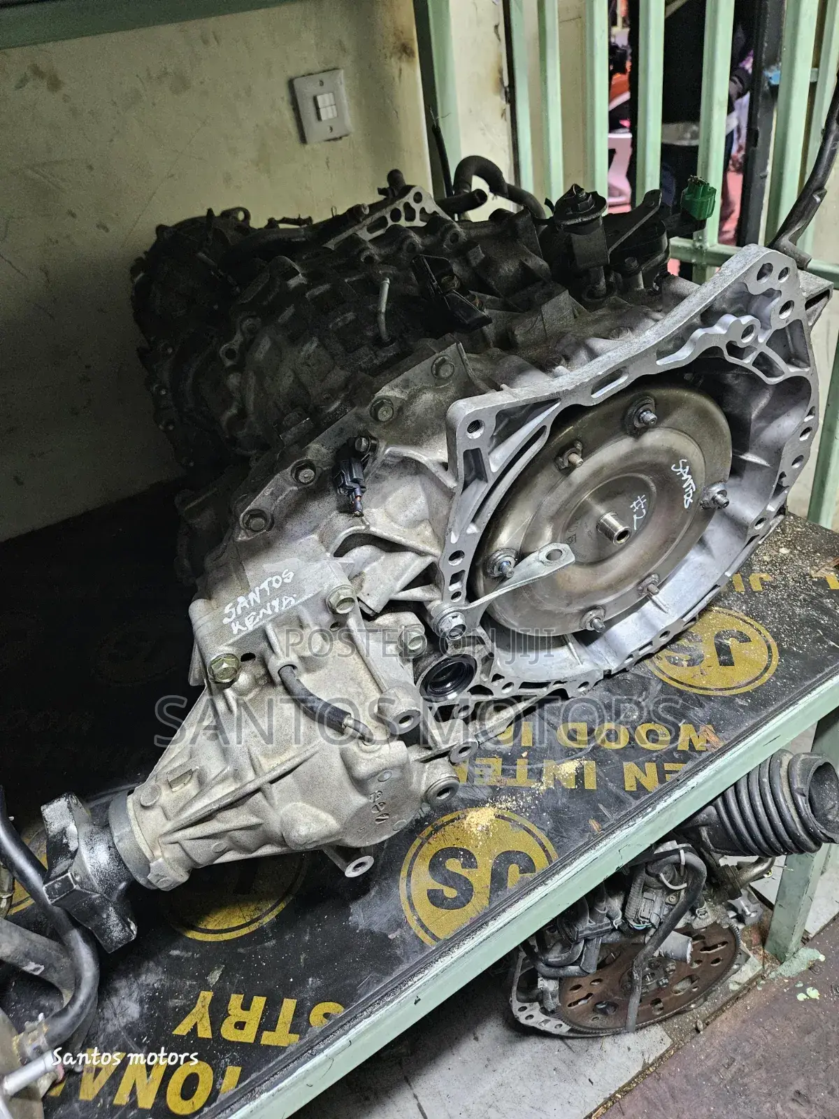 Gearbox (4×4) Mr20 for Nissan X-Trail, Bluebird,etc