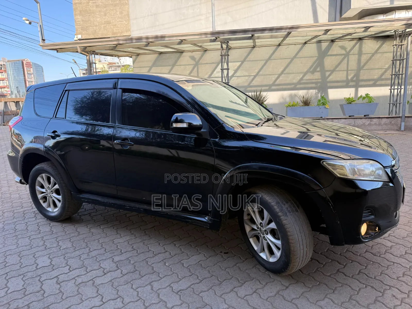 Toyota Vanguard 2011 Black