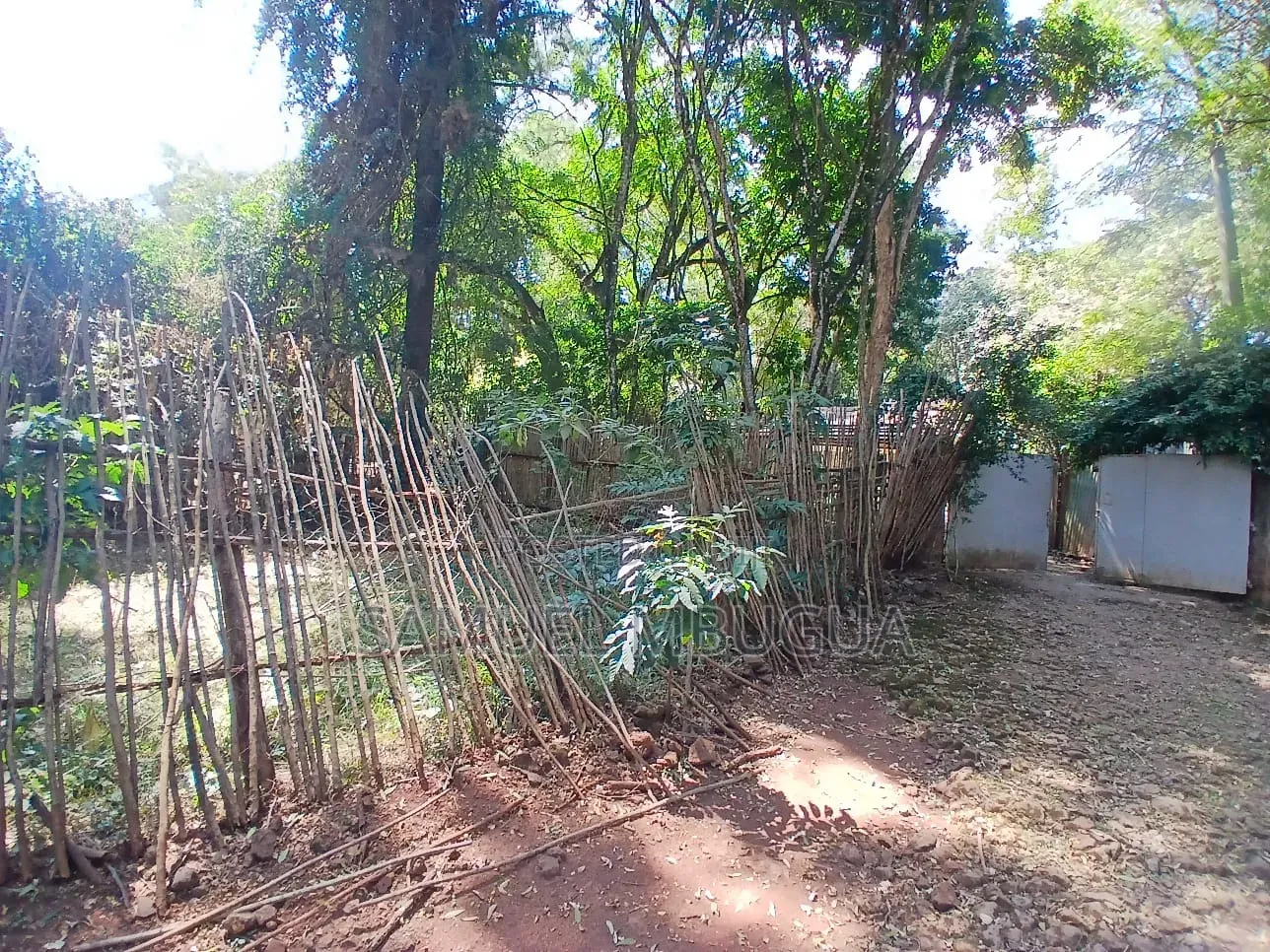 2bdrm Bungalow in Karen for rent