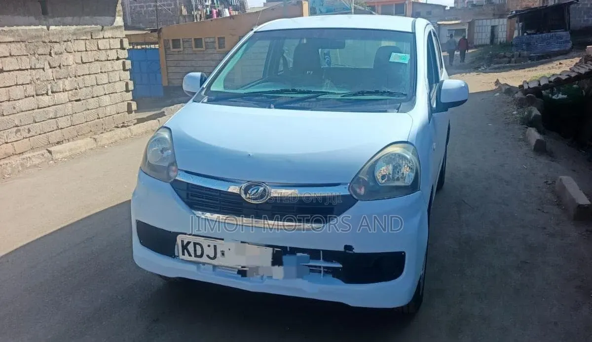 Daihatsu Mira 2014 Blue