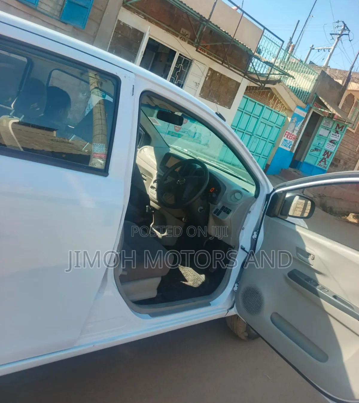 Daihatsu Mira 2014 Blue