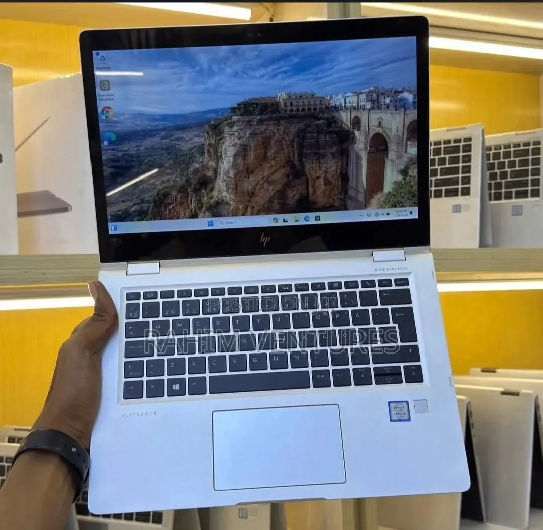 Laptop HP EliteBook x360 1030 G2 8GB Intel Core i7 SSD 256GB