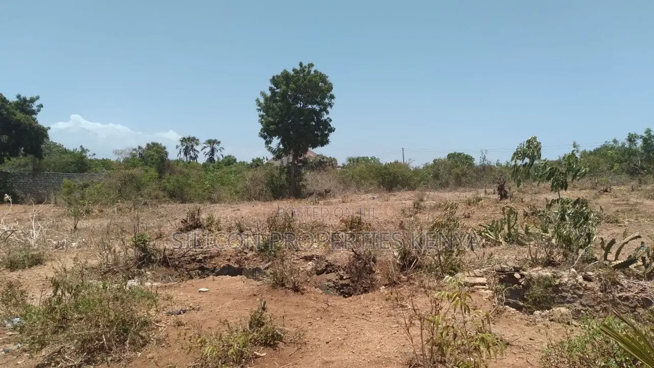 0.25-Acre Plot in Galu
