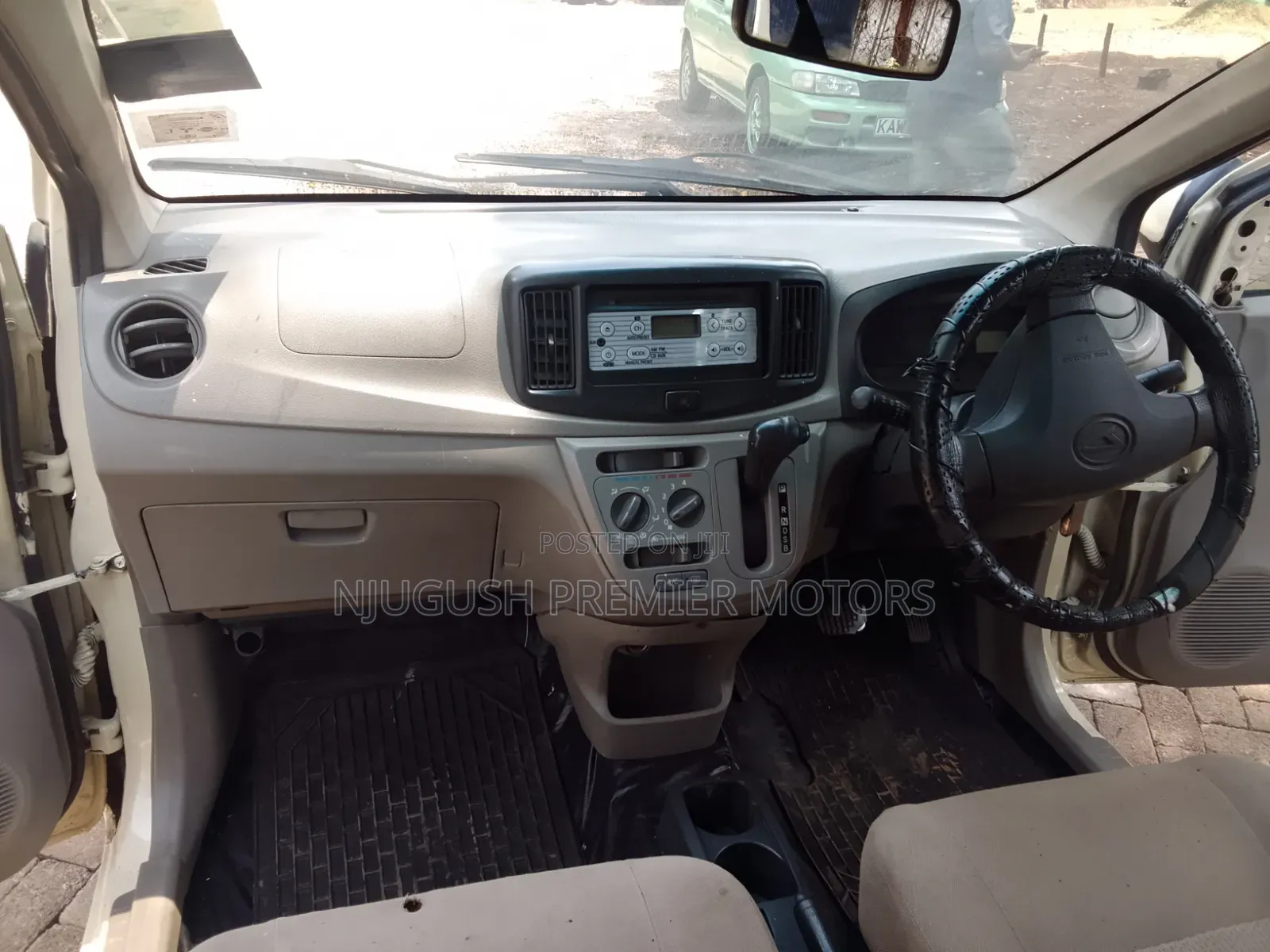Daihatsu Mira 2012 Yellow