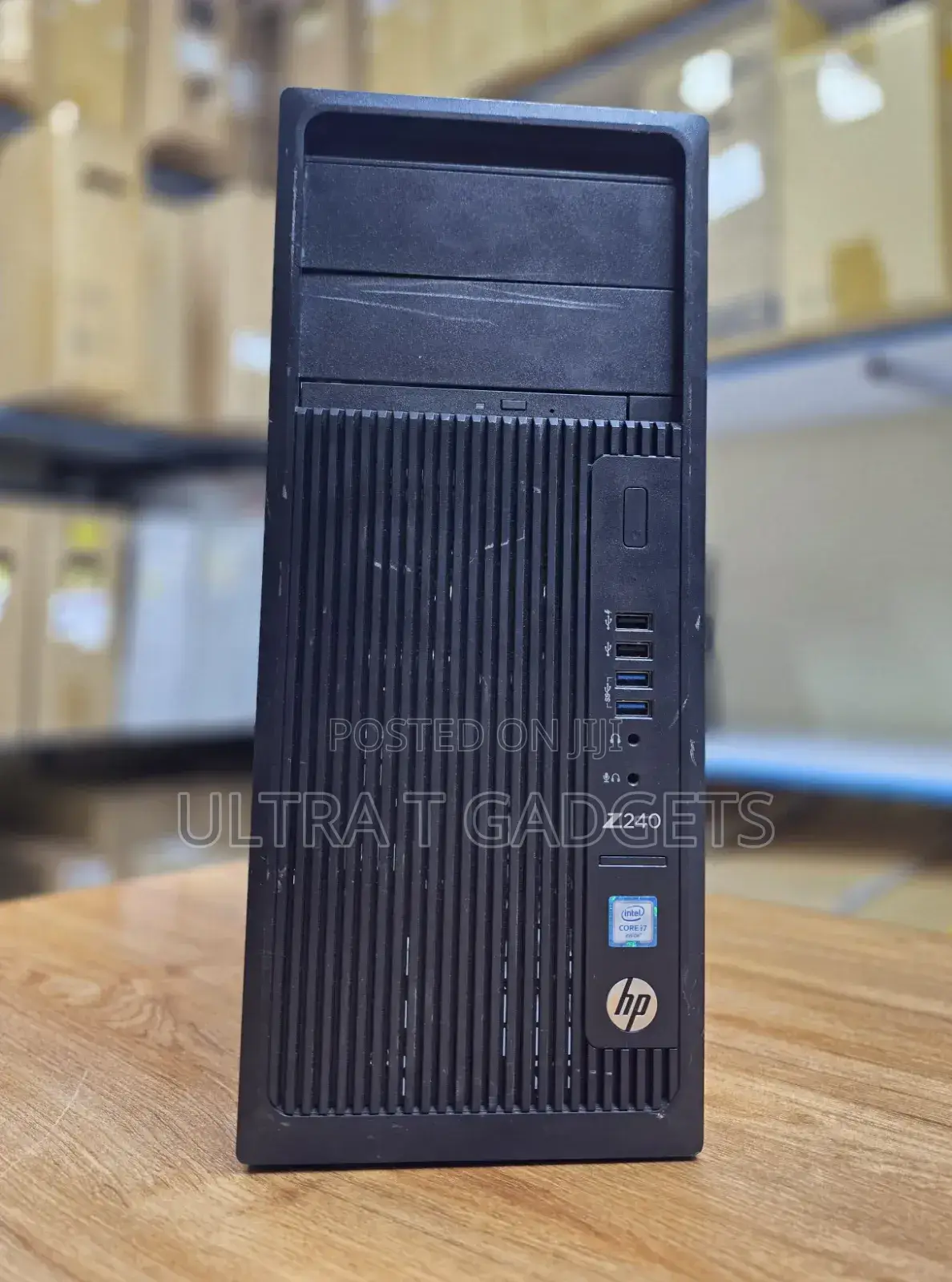 Desktop Computer HP Z240 8GB Intel Core i7 HDD+SSD 256GB