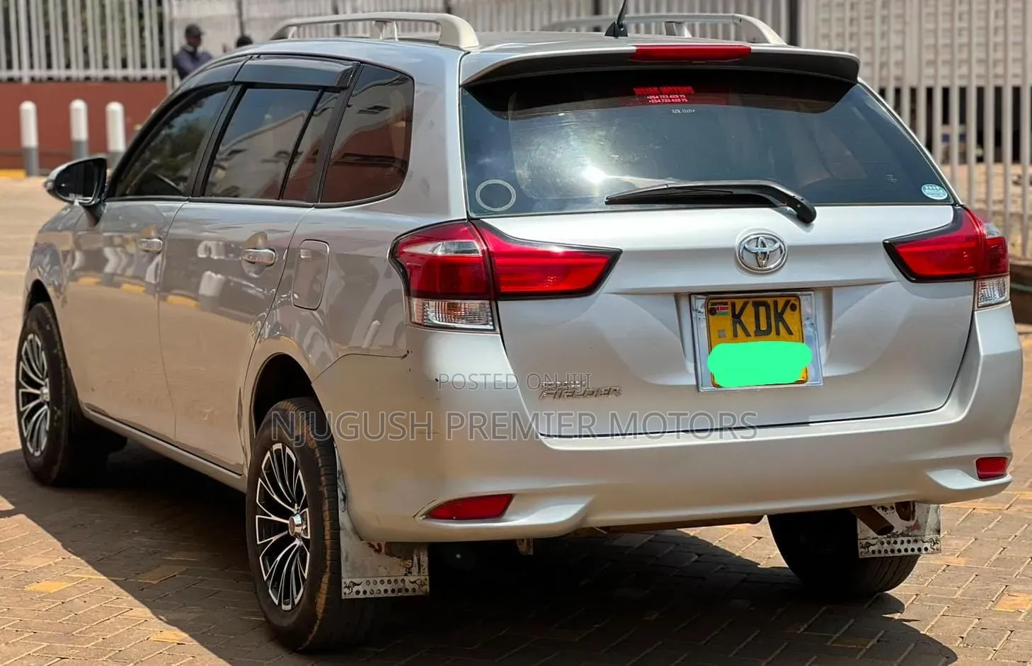 Toyota Corolla Fielder 2015 Silver