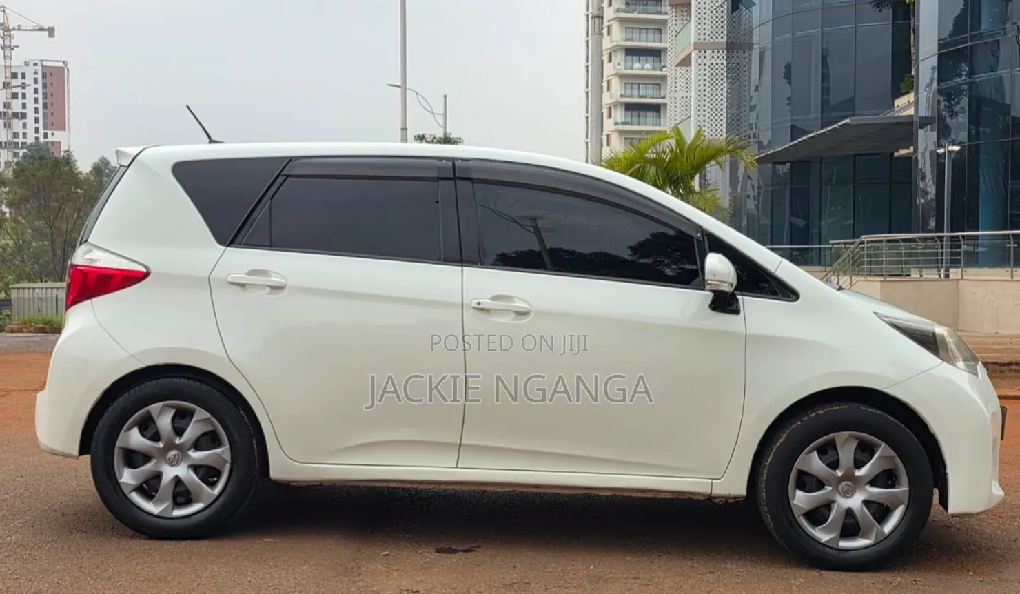 Toyota Ractis 2012 White