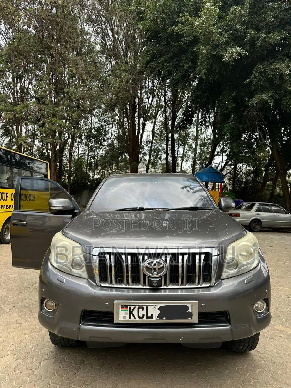 Toyota Land Cruiser Prado 3.0 TD 2011 Gray