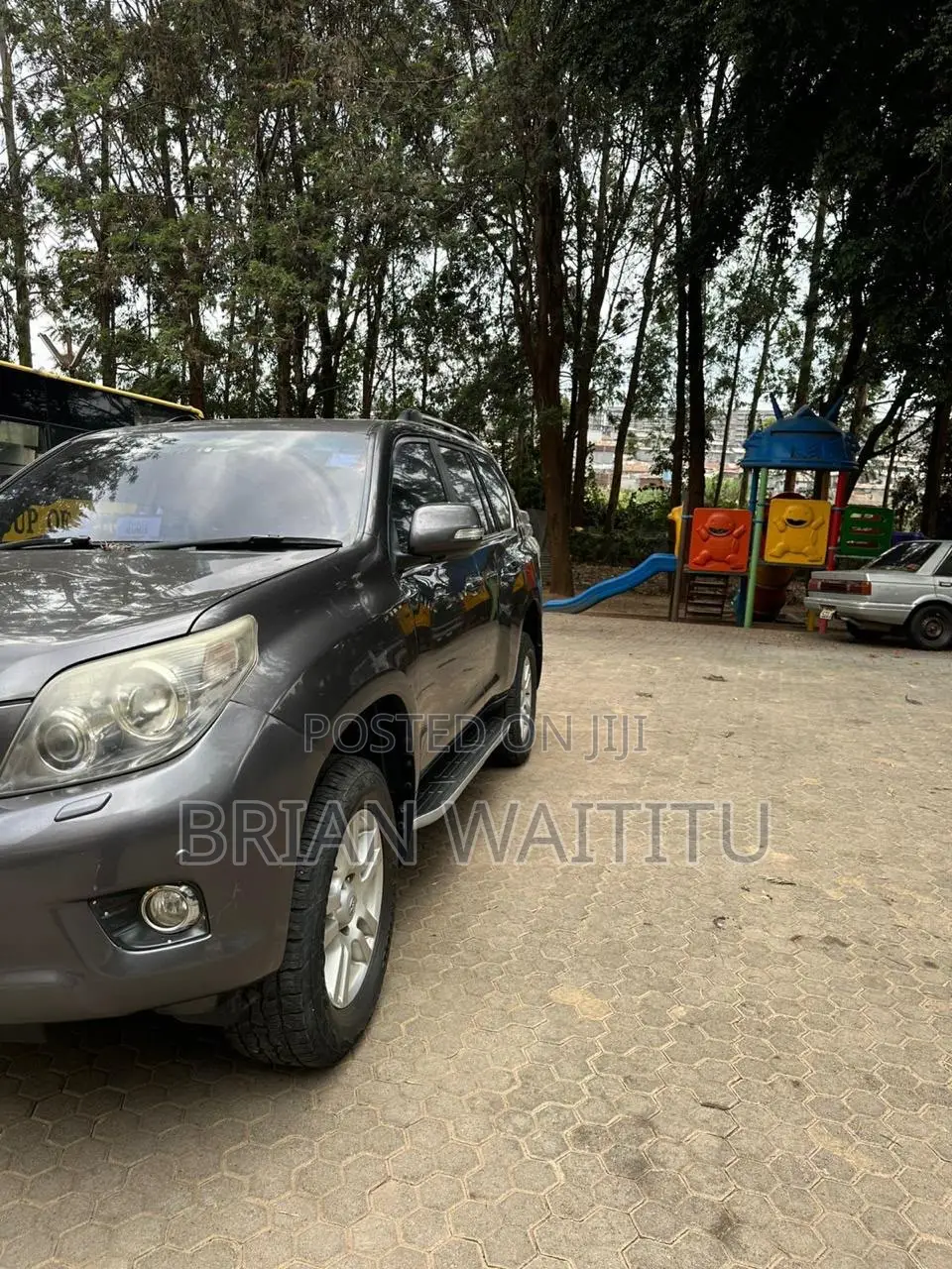 Toyota Land Cruiser Prado 3.0 TD 2011 Gray