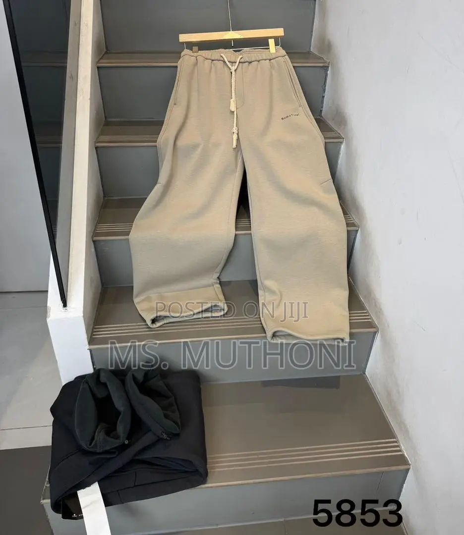 New Heavy-Weight Wide-Leg Joggers