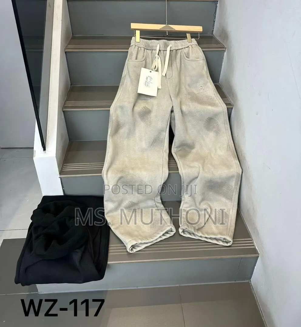 Ultra-Wide Relaxed Pants (Sweat Pants)