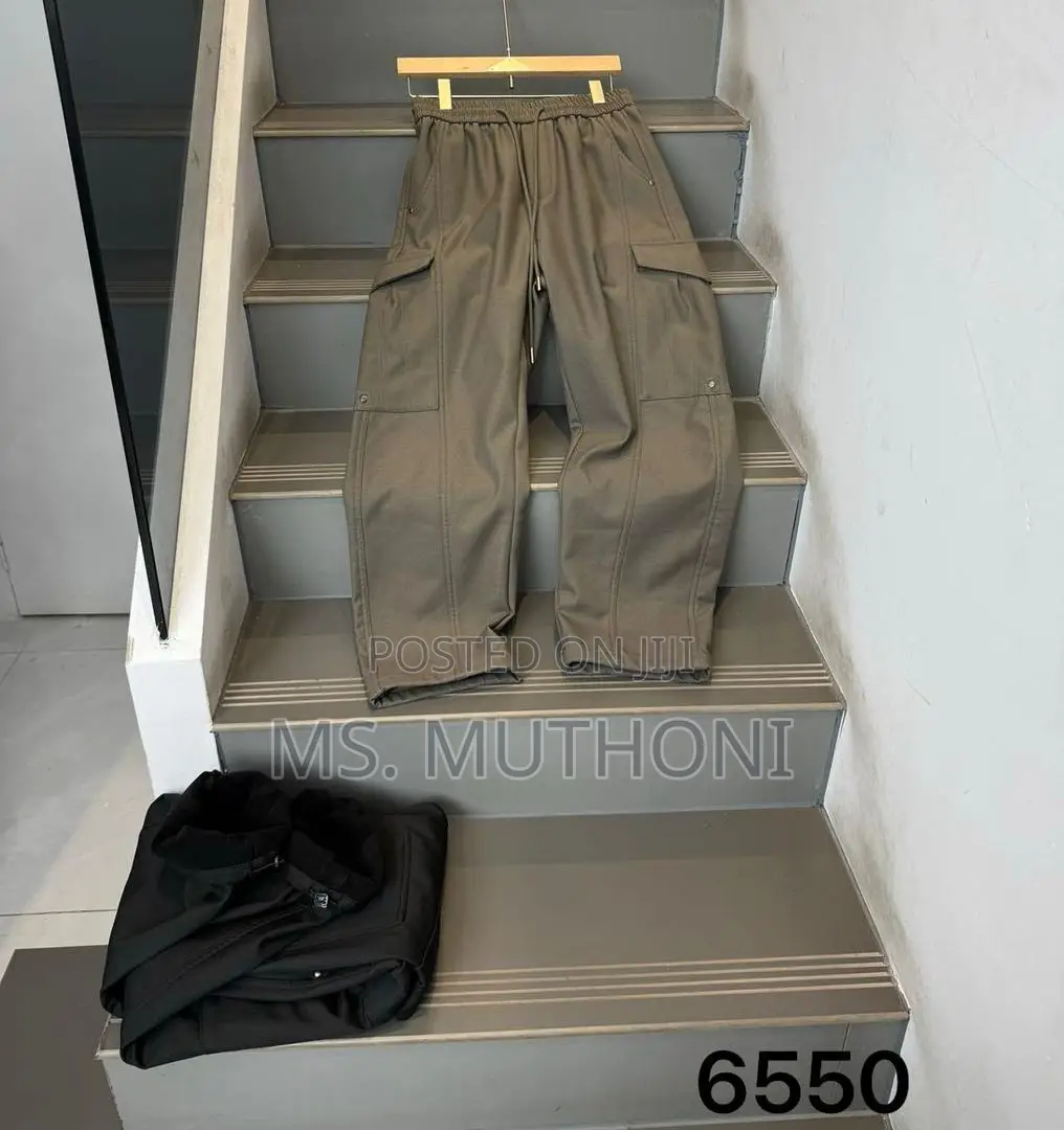 Ultra-Wide Relaxed Pants (Sweat Pants)