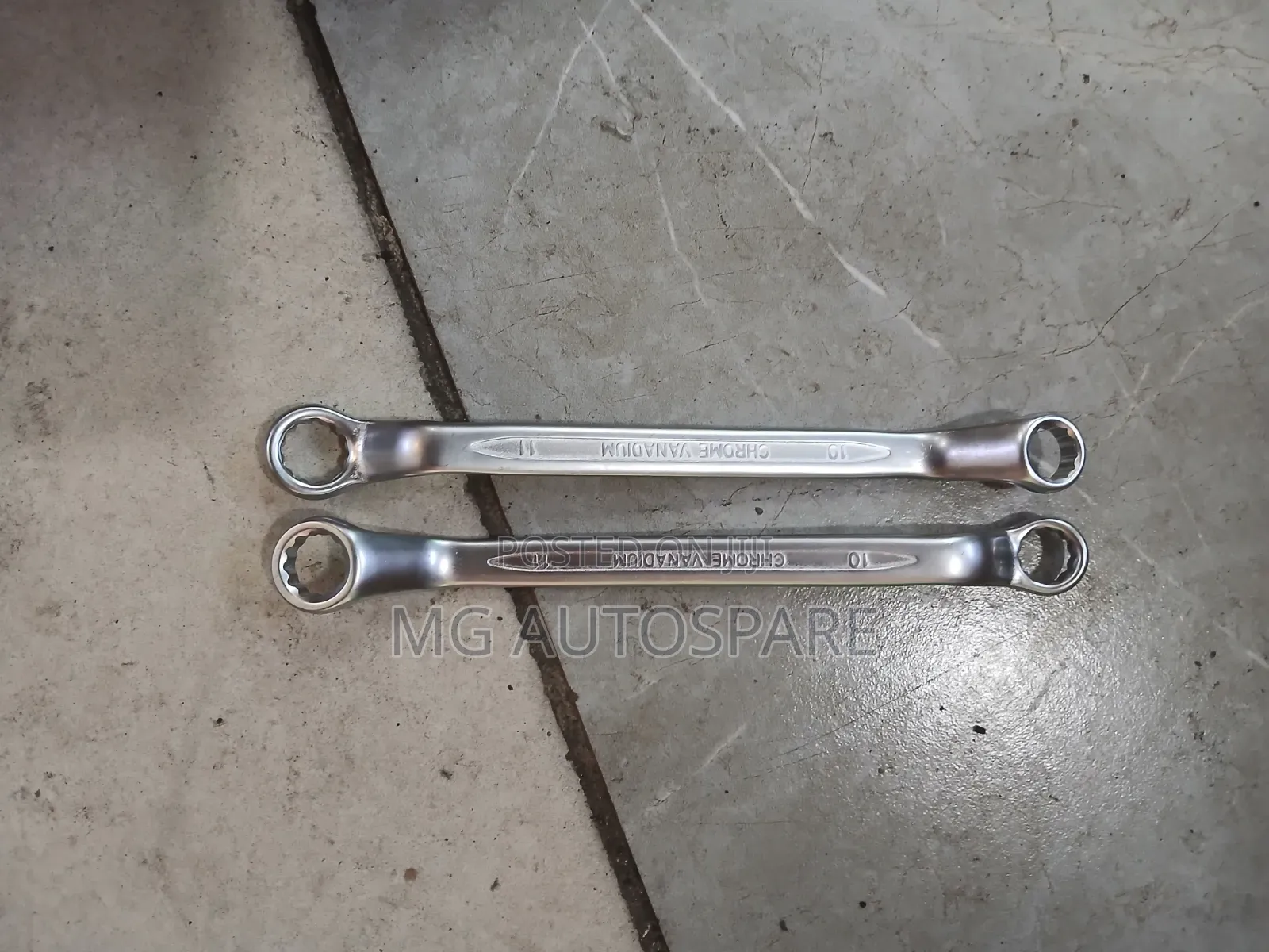 Chrome Vanadium Double-Ended Ring Spanners 10 , 11
