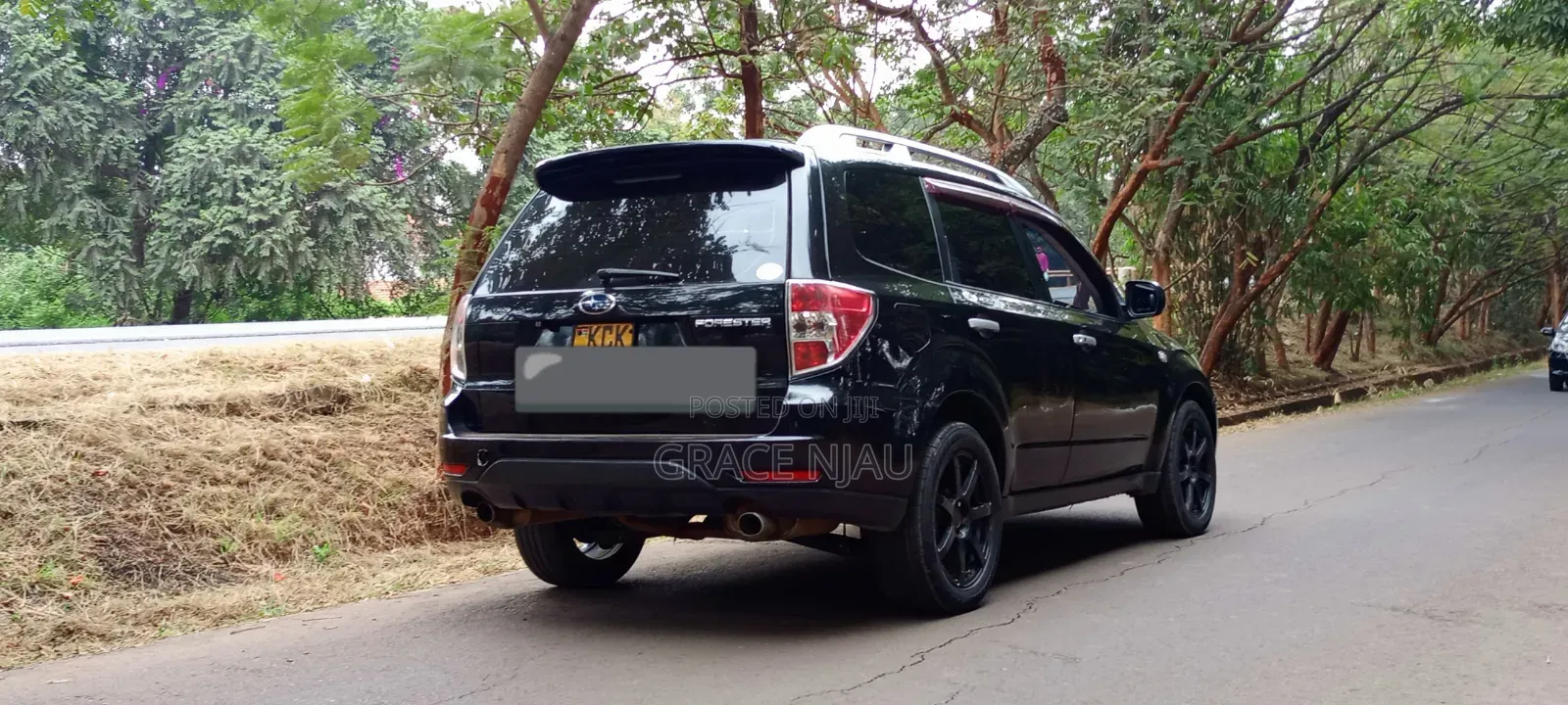 Subaru Forester 2010 Black