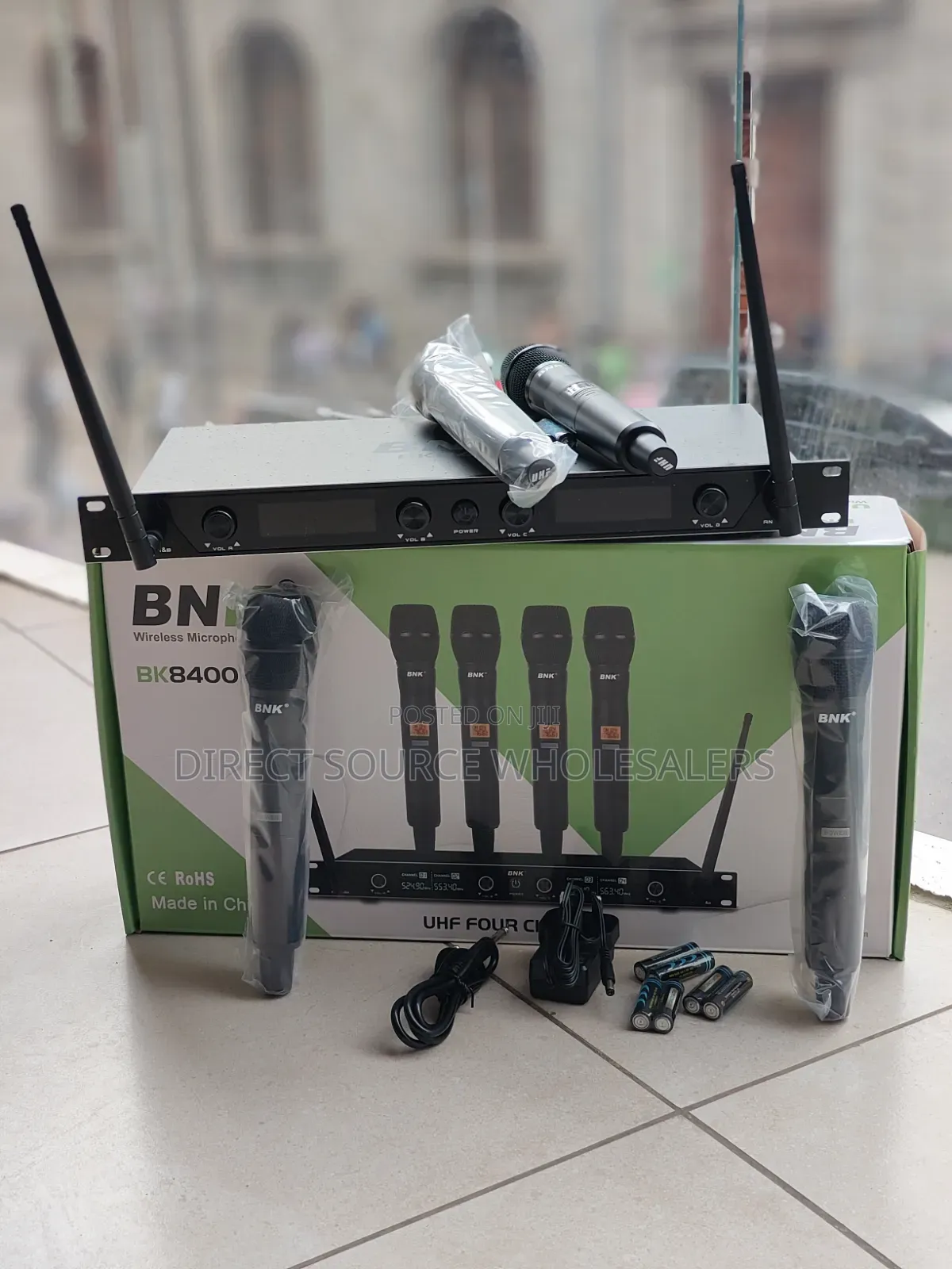BNK 8400 UHF 4 Wireless Mics – Clear Sound – Best for Church Event