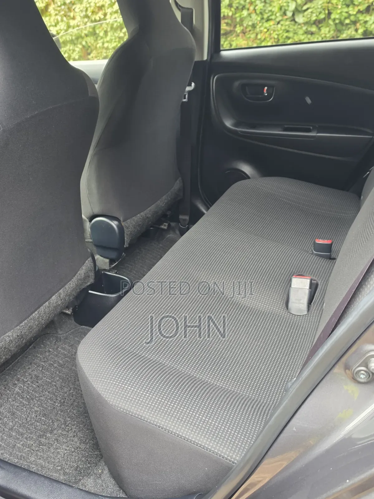 Toyota Vitz 1.0 FWD 5dr 2019 Gray