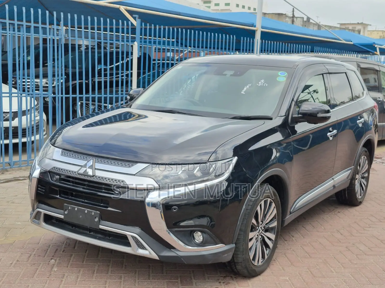 Mitsubishi Outlander 2018 Black