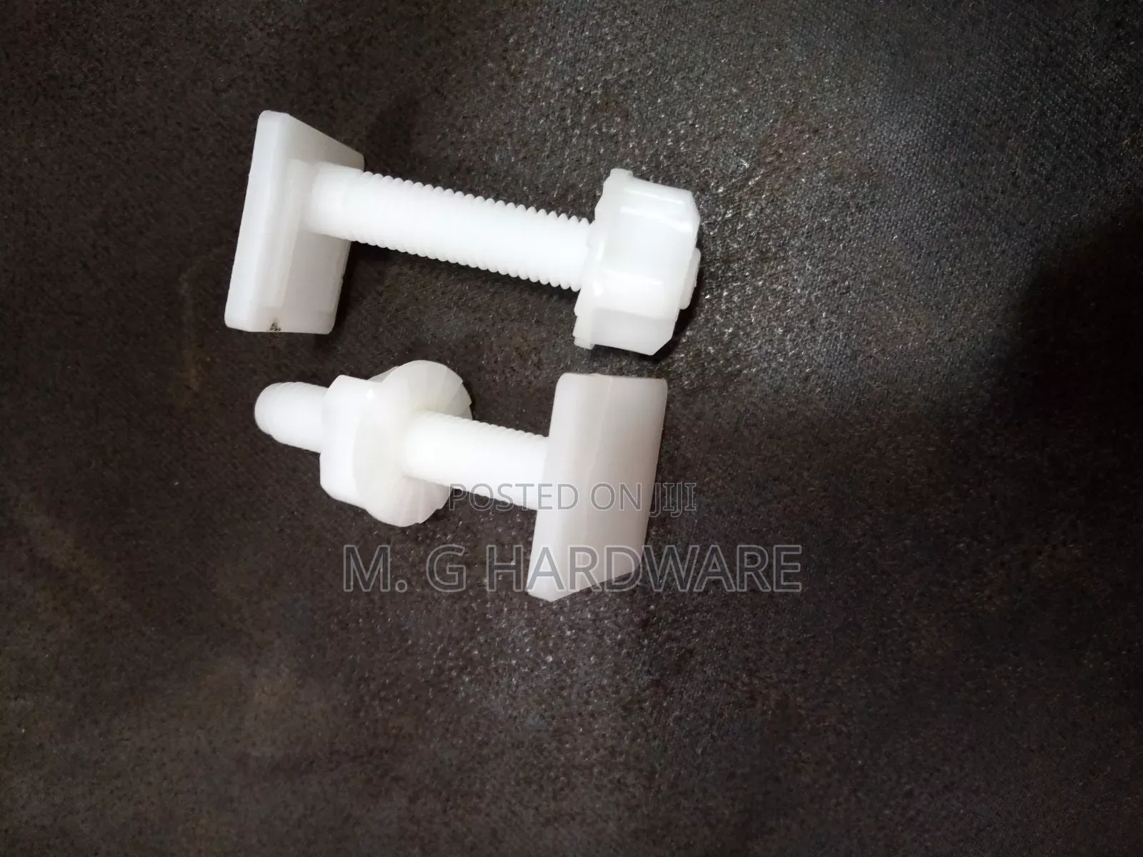 Toilet Seat Cover Fittings