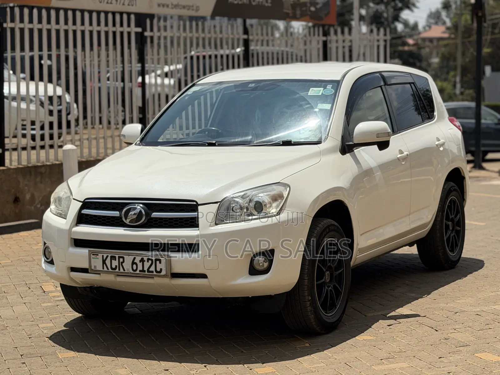 Toyota RAV4 2012 White