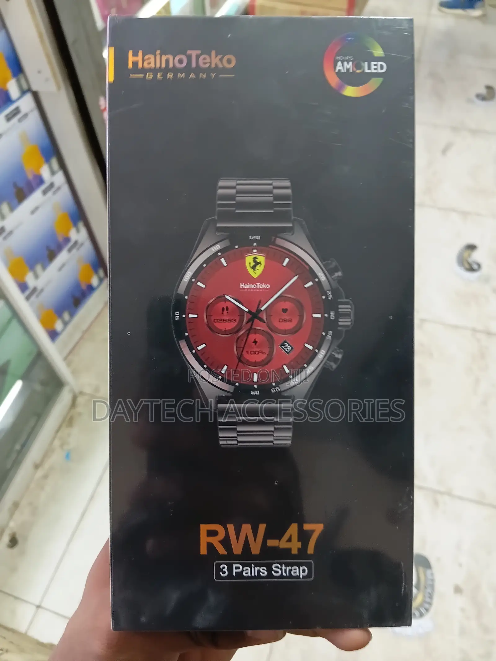 The Haino Teko RW-47 Is a Round-Faced AMOLED Smartwatch.
