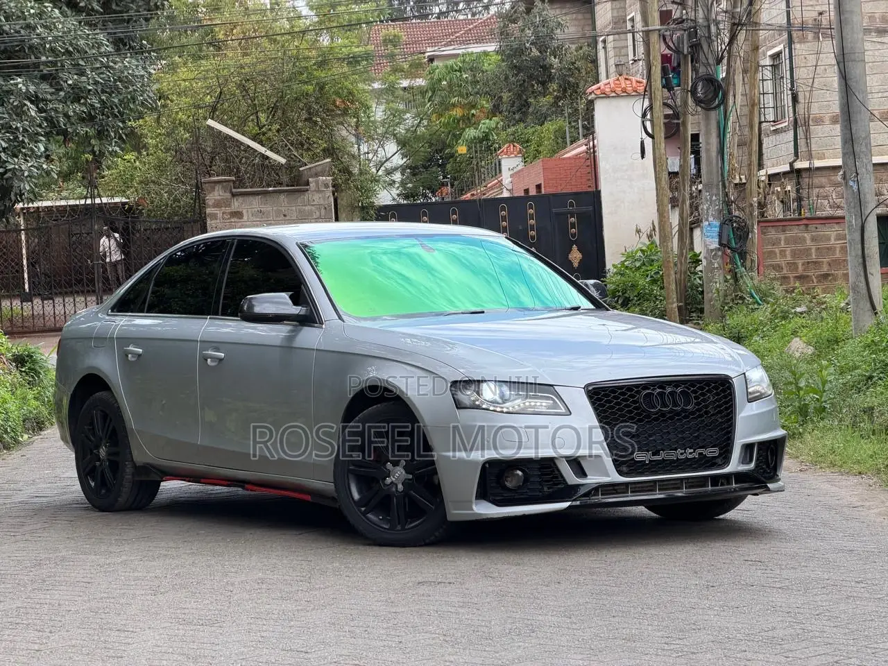 Audi A4 2.0T Premium Quattro 2011 Silver