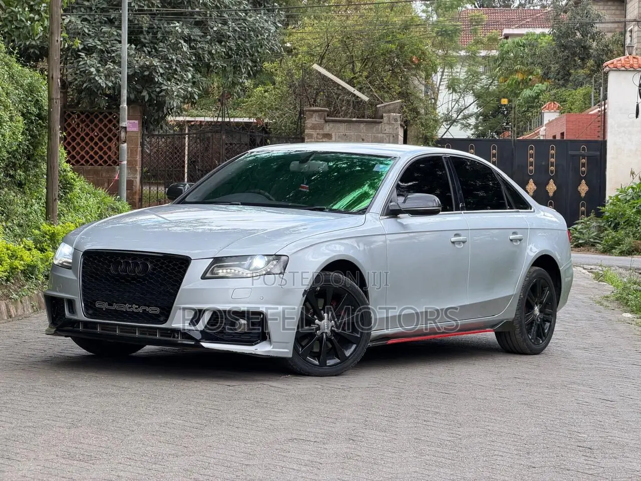Audi A4 2.0T Premium Quattro 2011 Silver